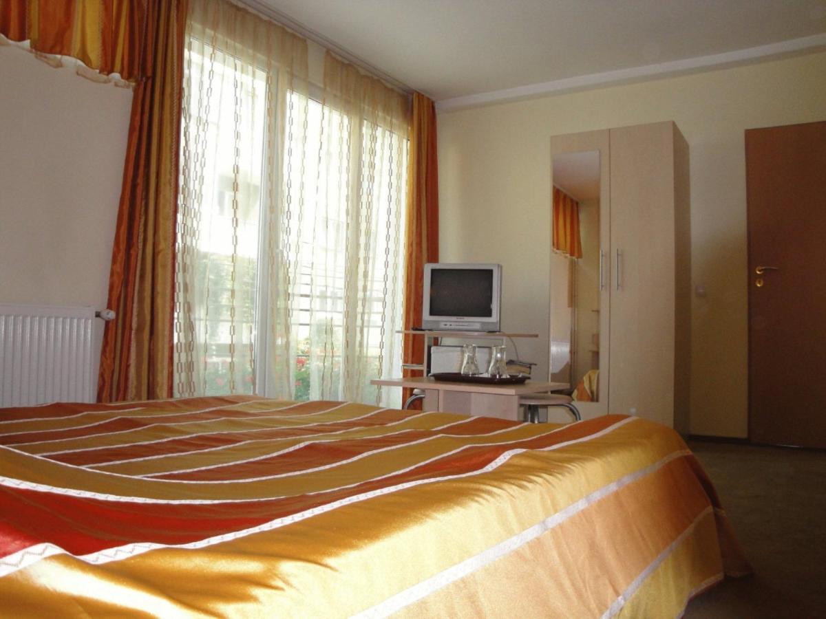 Suri Guesthouse ブラショフ 部屋 写真